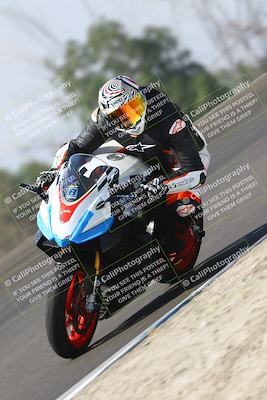 media/Sep-20-2025-TrackDaz (Sat) [[27f0cde673]]/B Group/1120am (Turn 2)/